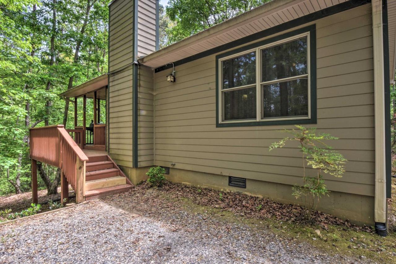 The Honeybee Cabin With Private Porch And Hot Tub Clarkesville Eksteriør bilde